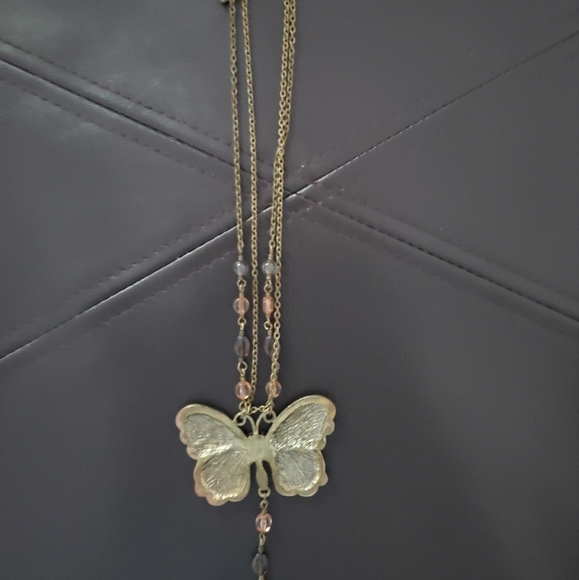 Butterfly Necklace - Picture 2 of 4